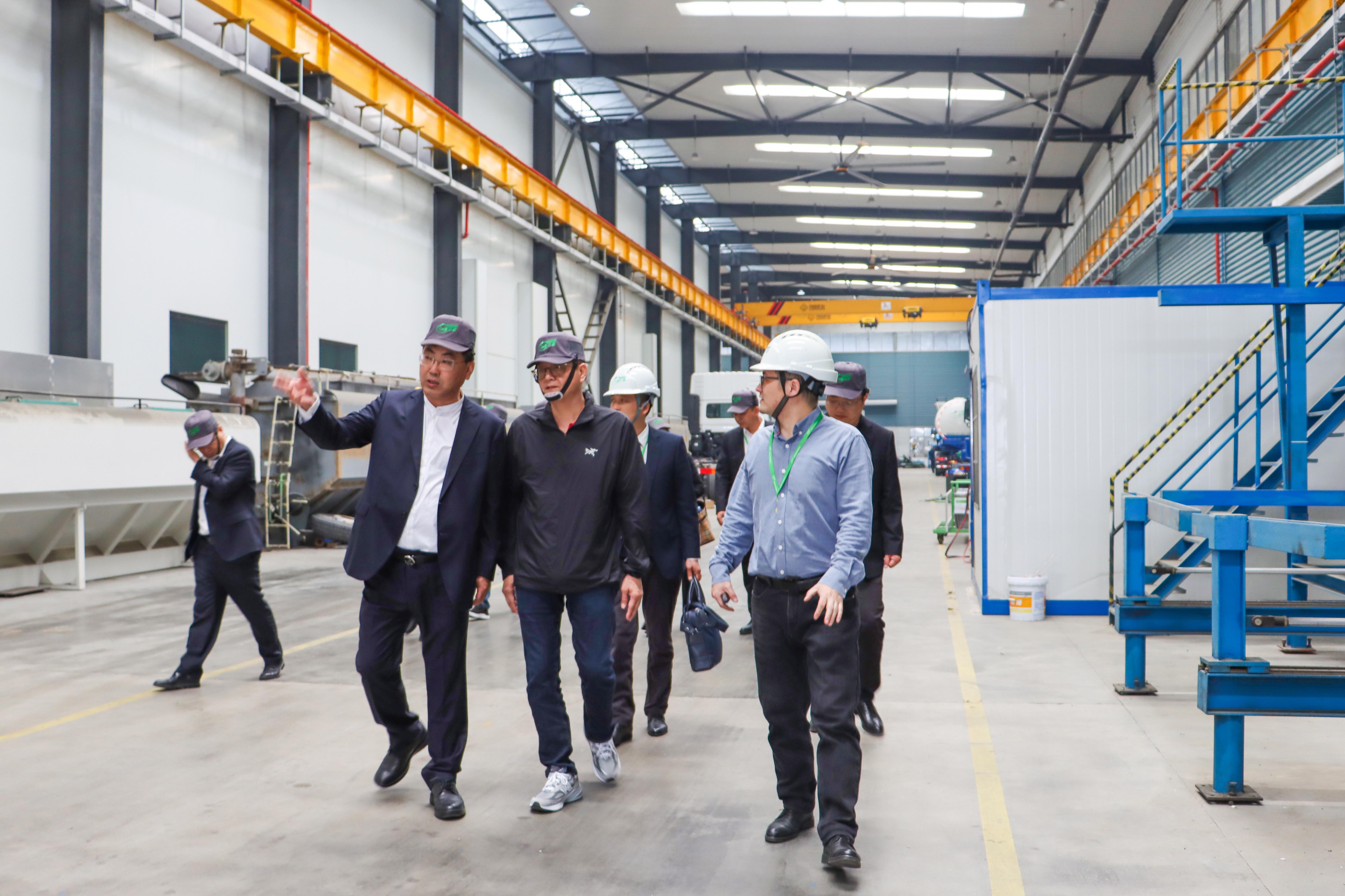 金錢集團董事長王加青蒞臨正大機電，共話飼料產(chǎn)業(yè)數(shù)智化賦能